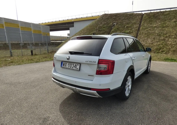 Skoda Octavia cena 48900 przebieg: 156900, rok produkcji 2016 z Pilzno małe 106